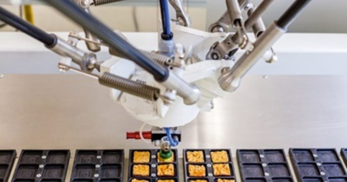 Advantages of Robots in Food Manufacturing